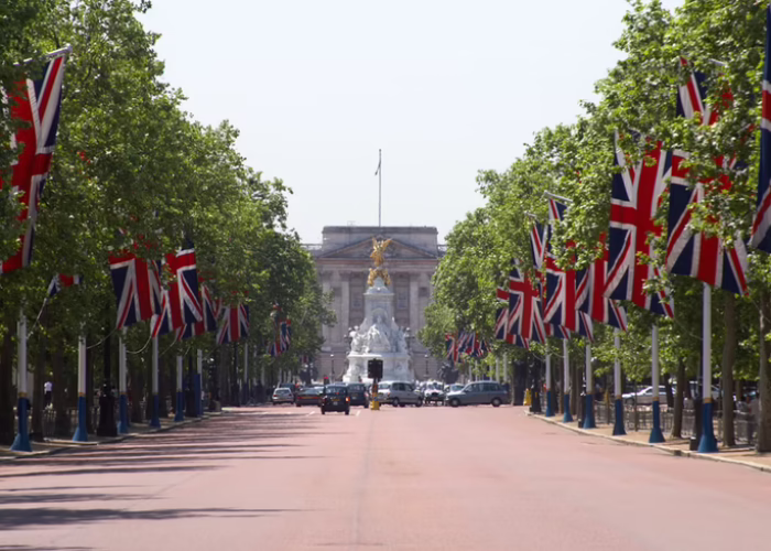 A view of the Mall in London